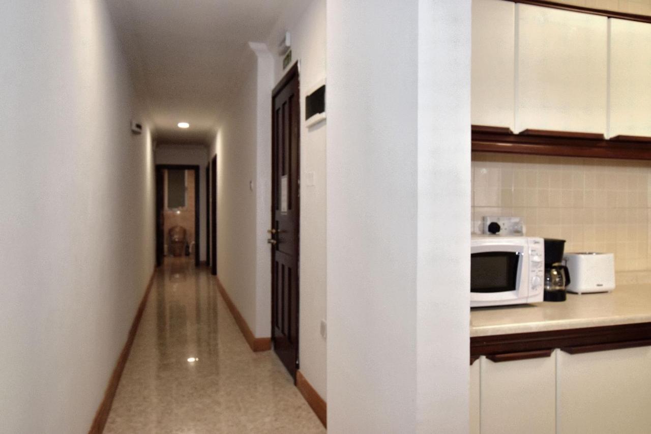 Appartement 2 Bedroom, And Spacious With Sea View - 2