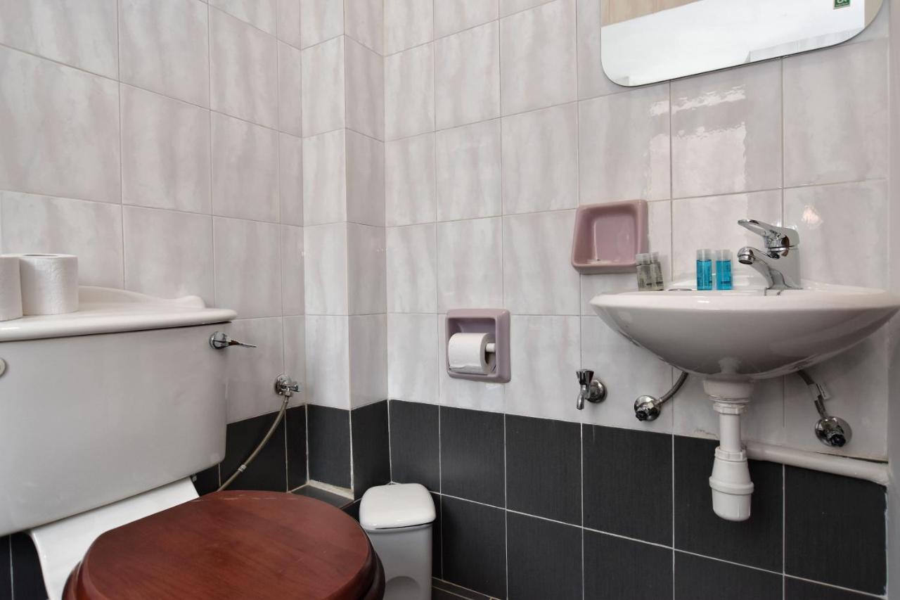 2 Bedroom, And Spacious With Sea View - 2 Msida